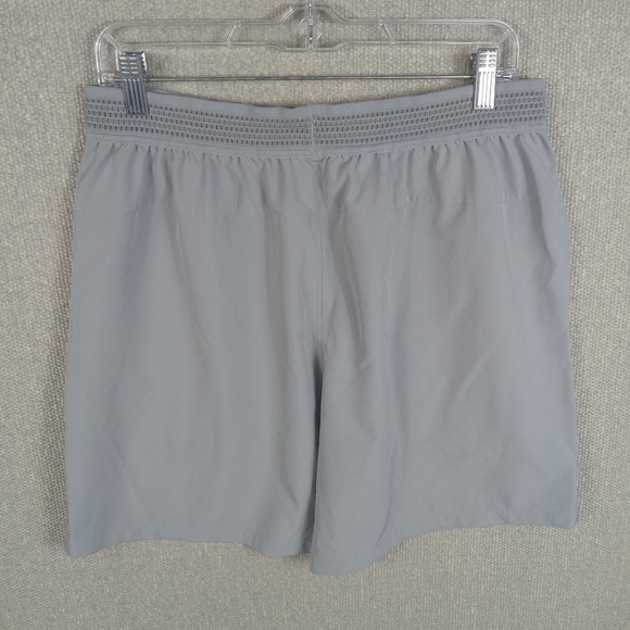 Fabletics The Fundamental Short Mens Large Gray Unlined Stretch Pull On Athletic - Picture 2 of 7